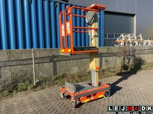Lej en Søjlelift JLG Ecolift 4,2 meter skubbelift manuel